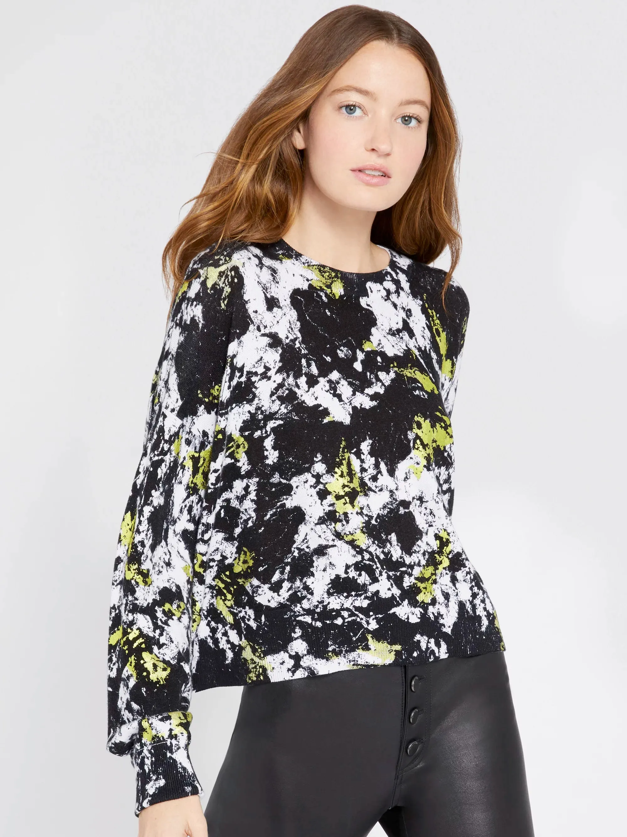 Alice   Olivia - Quintin Printed Pullover in Black/White/Neon Yellow