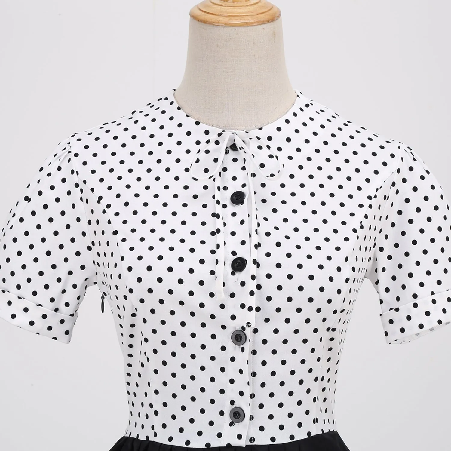 DEANWAQNGKT  European and American Hepburn Style Retro Dots Stitching Pleated Puffy Short Sleeve round Neck Mid-Length Dress  New Women