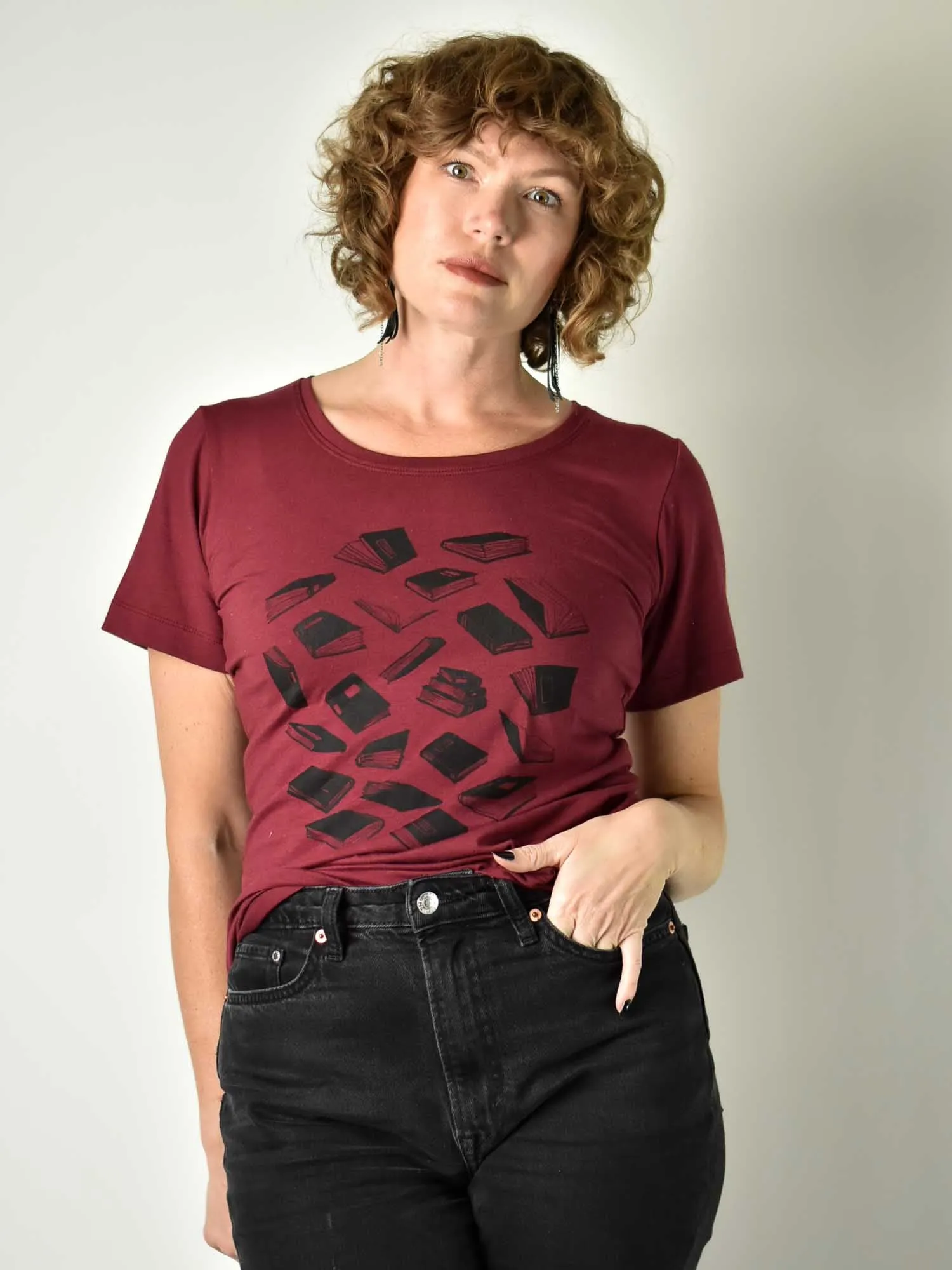 Fitted Short Sleeve - Merlot Books