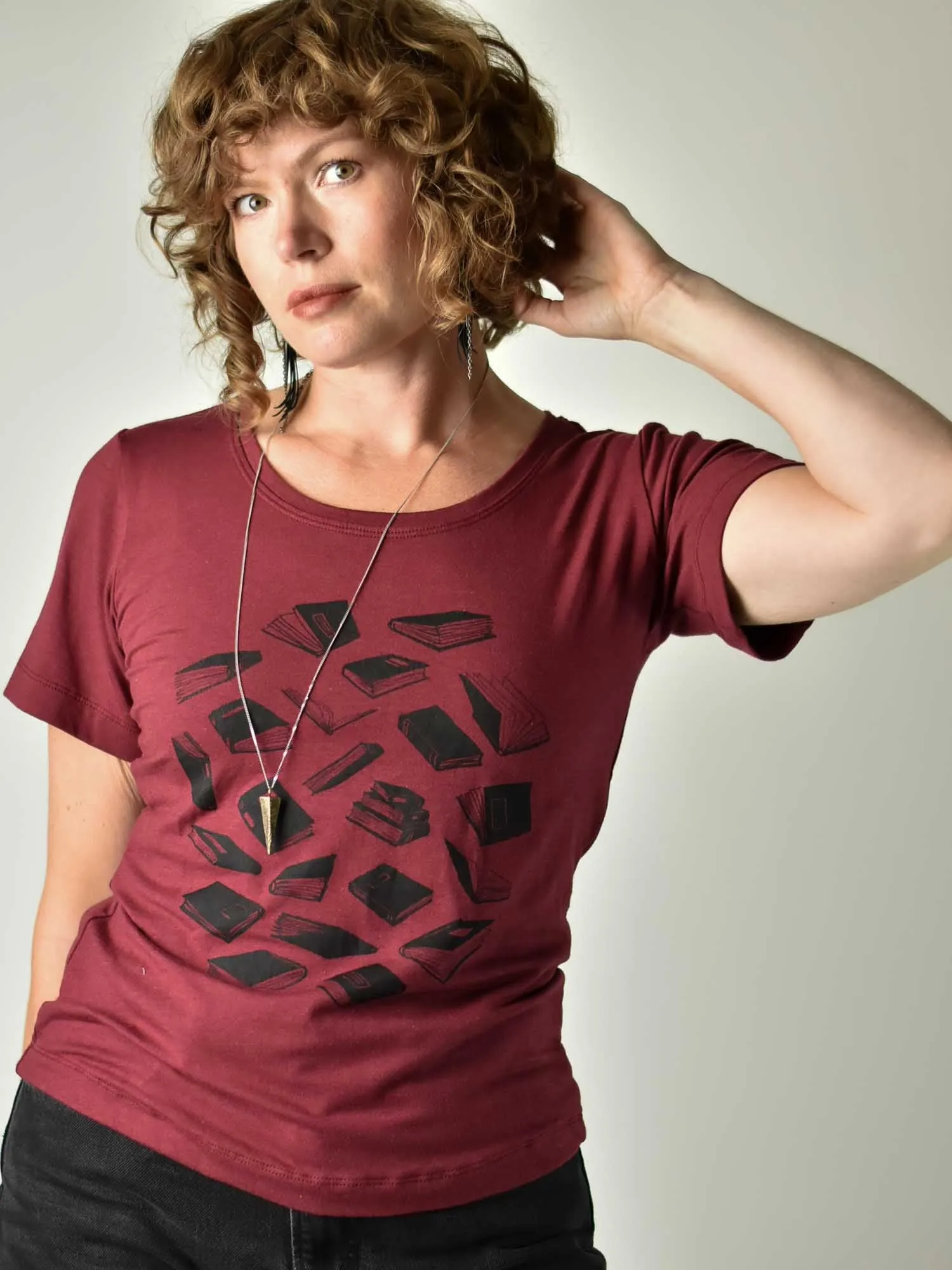 Fitted Short Sleeve - Merlot Books