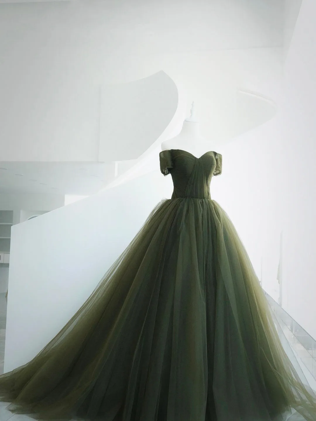 Green Tulle Long Prom Dress A-Line Off Shoulder Evening Dress
