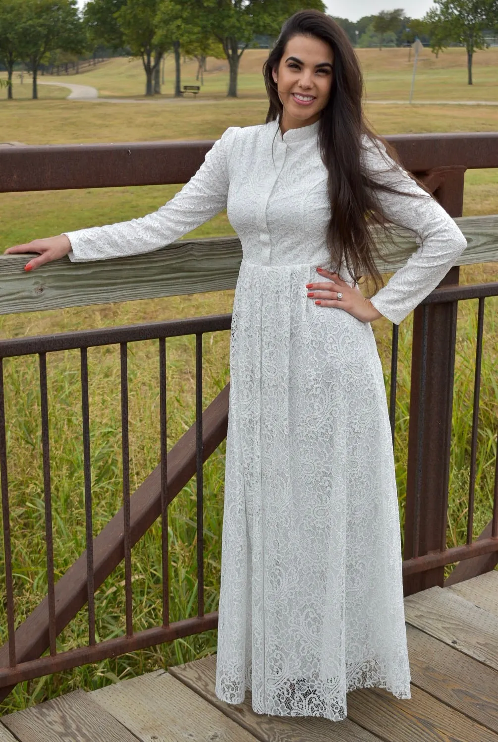 Lace Evening Dress - White