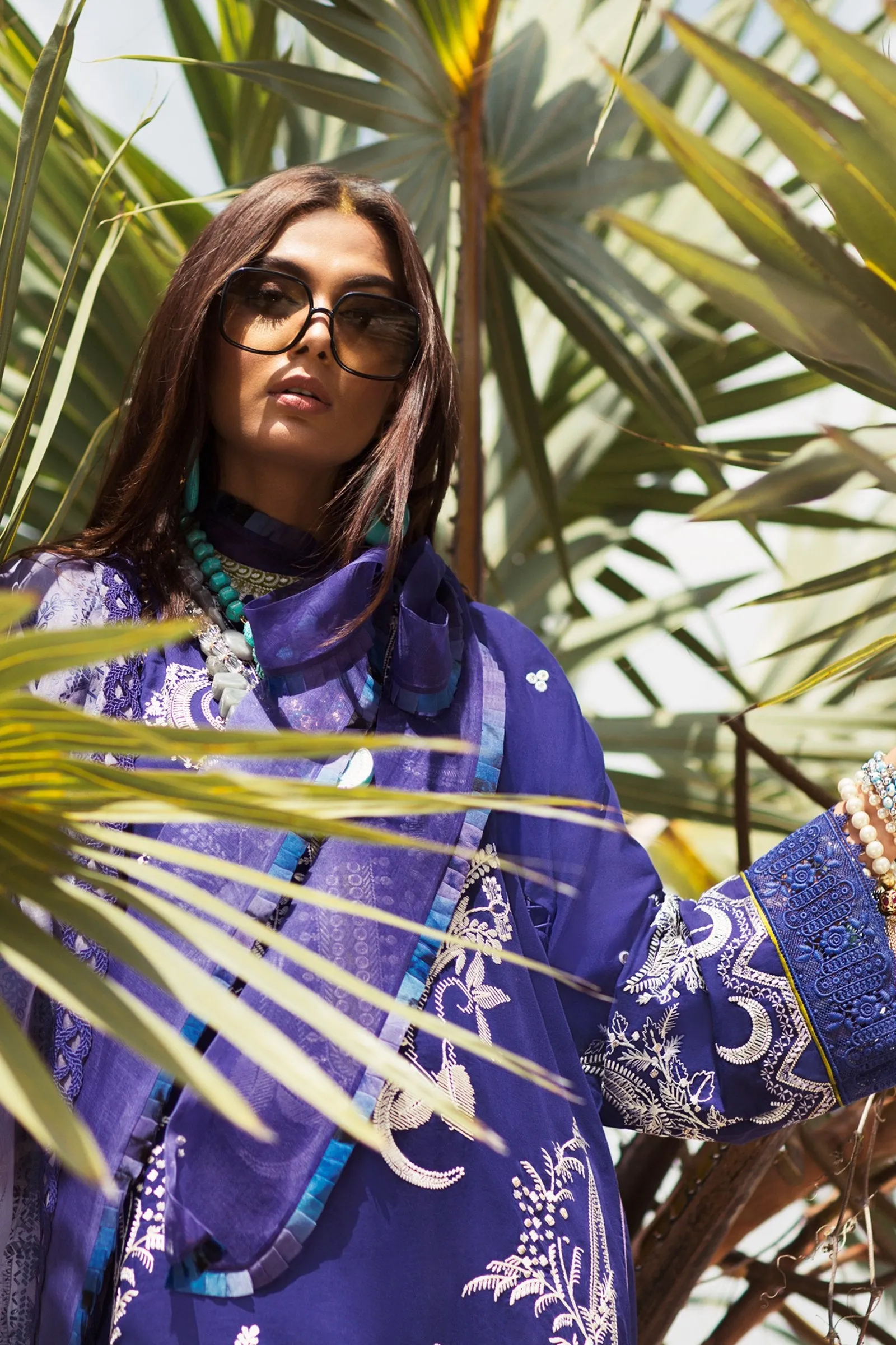 Élan Luxury Lawn Collection 2020 – EL-11 A (BAHARI)
