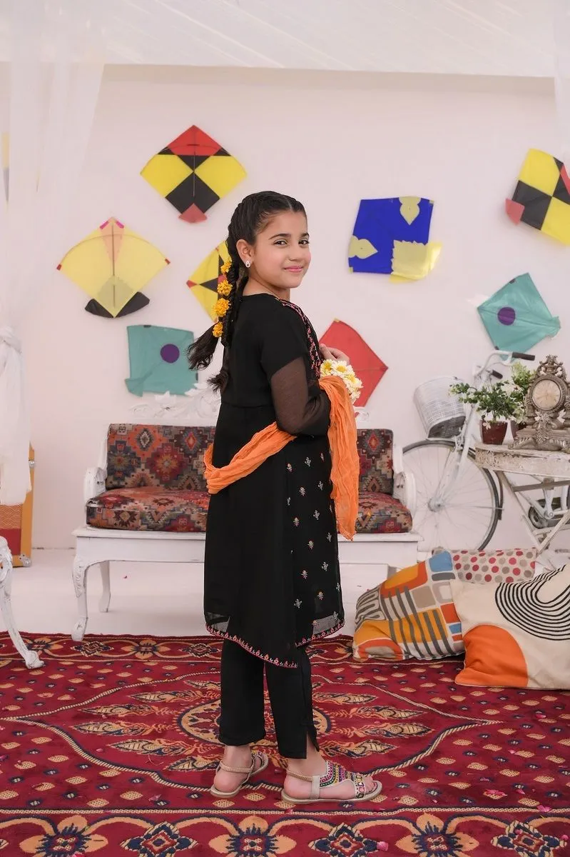 Meray Aangan Main Eid Ki Tayyari by Amna Khadija Kids Eid Collection'2023-MAE-01
