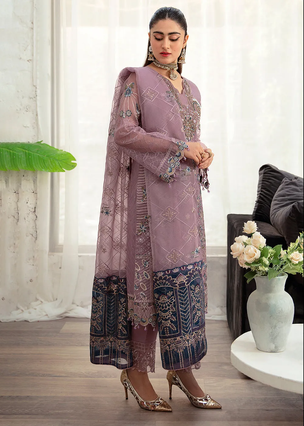 Minhal Organza Collection Vol 10 by Ramsha | M-1005
