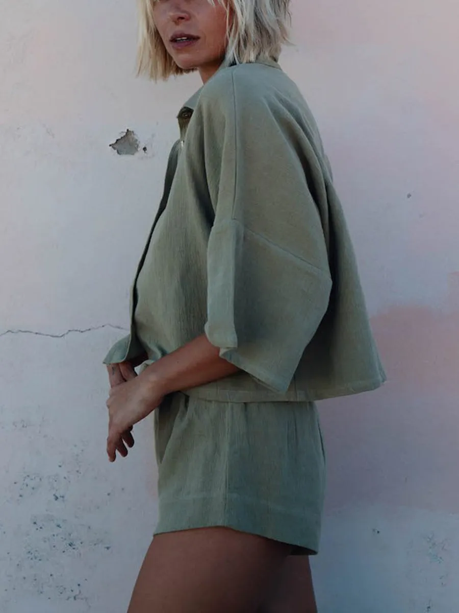 Pure Color Buttoned Shirt Casual Shorts Two-Piece Set