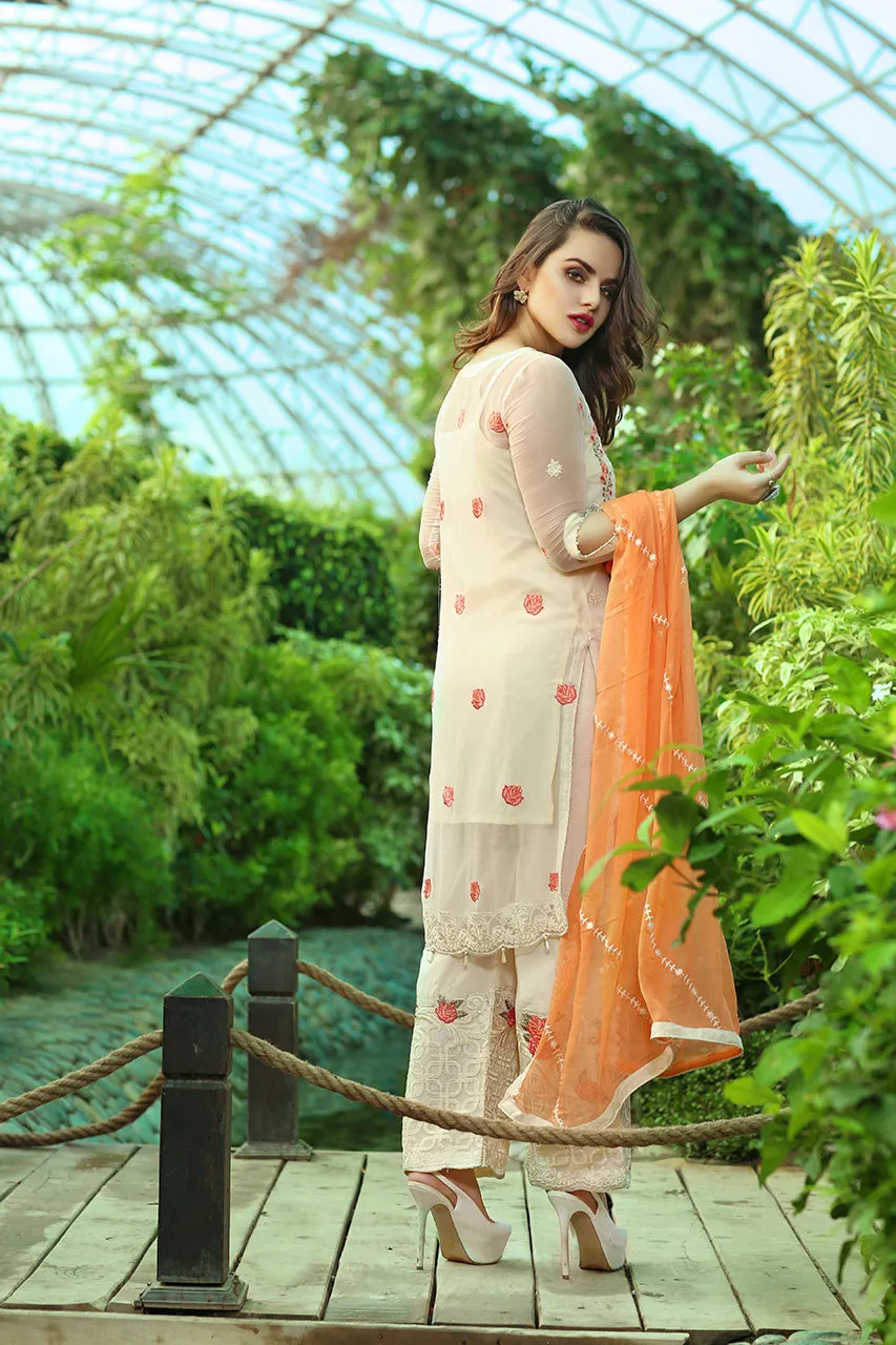Rangreza Embroidered Chiffon Collection by Emaan Adeel – Glided Orchid